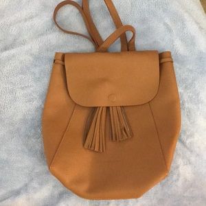 New tan  Isaac Mizrahi backpack